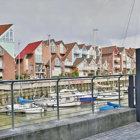 City Marina, Cm20c * 쿡스하펜
